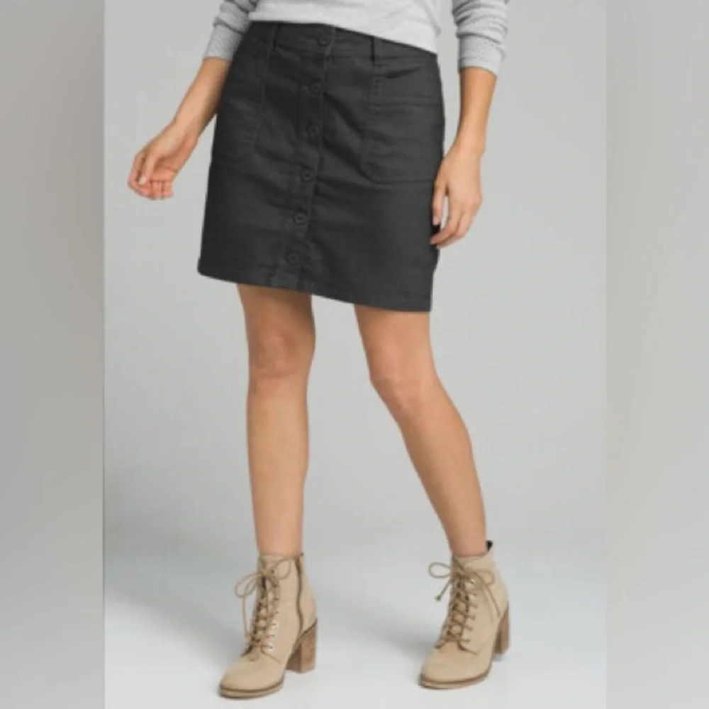 Prana Kara Button Front Mini Skirt NWOT Midnight Wash size 4 - Picture 2 of 7